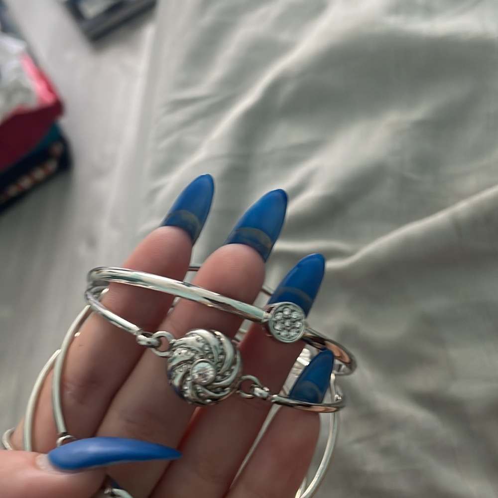 Bangles - Picture 3 of 3